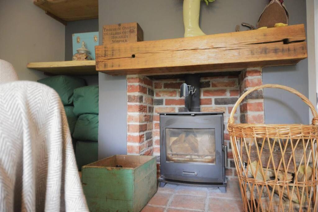 Вилла Ramblers Retreat Saxthorpe Экстерьер фото