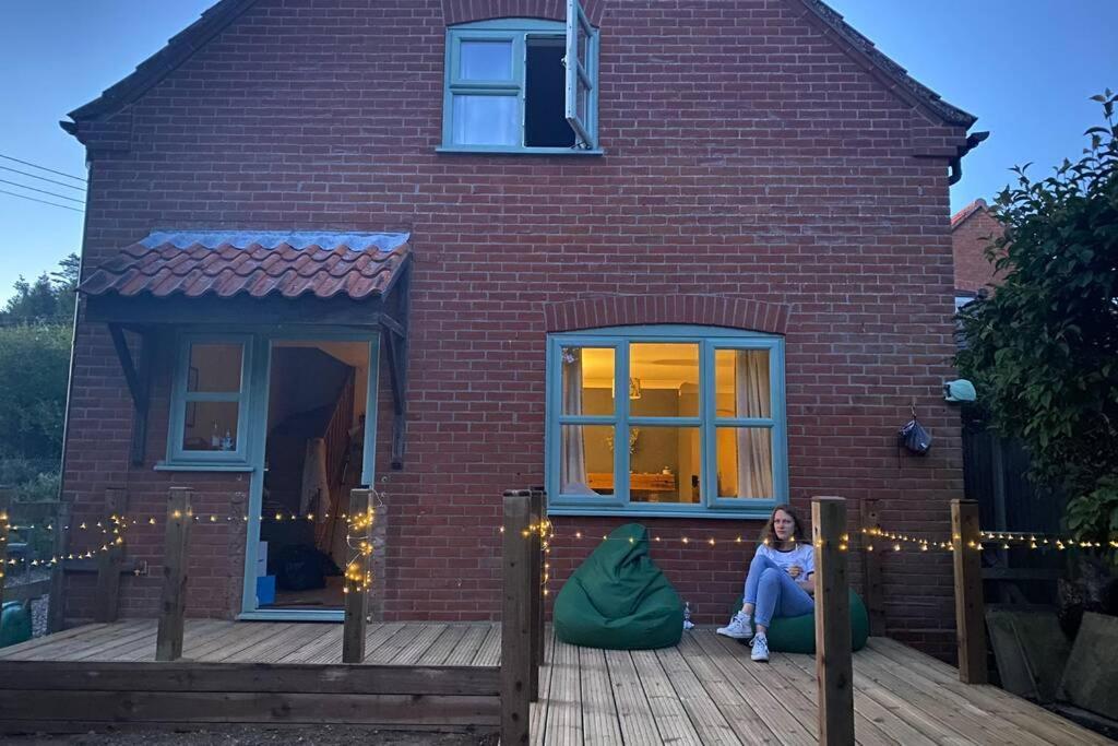 Вилла Ramblers Retreat Saxthorpe Экстерьер фото